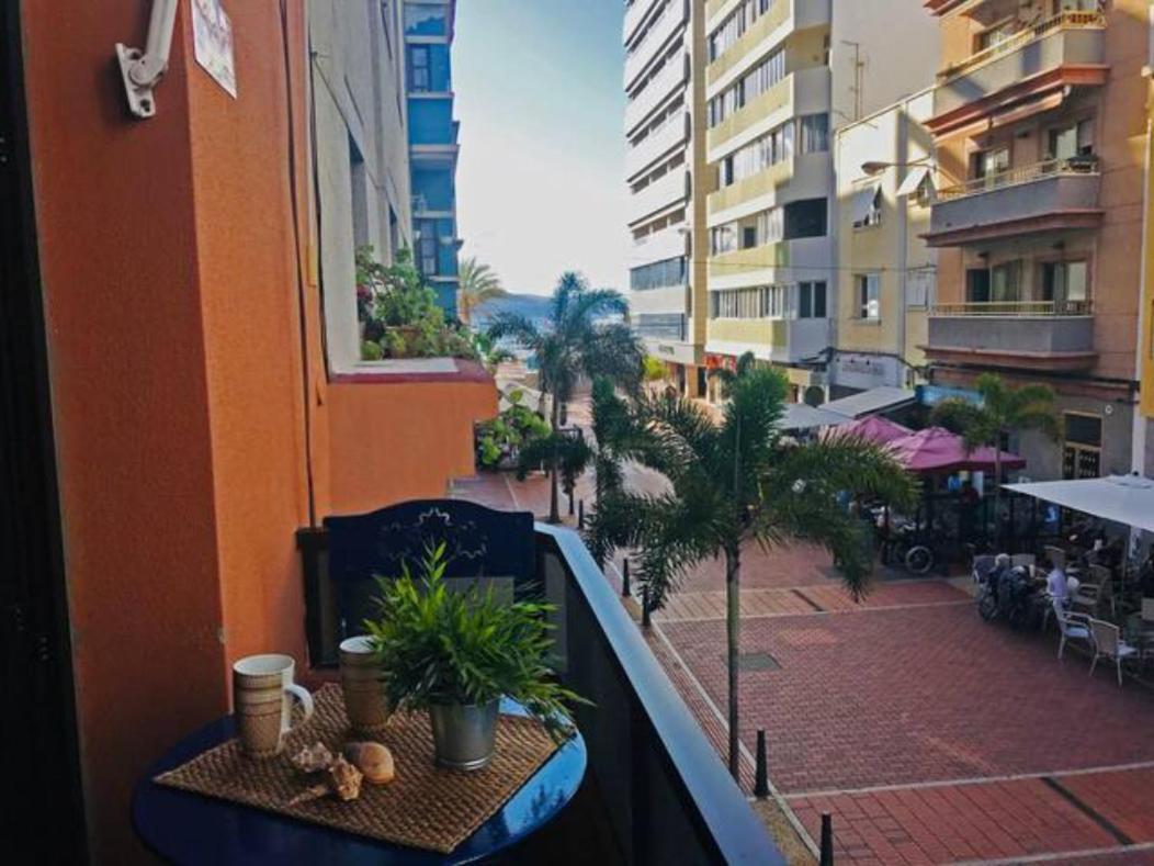 Nuevo Apartamento En Playa De Las Canteras Las Palmas de Gran Canaria Luaran gambar